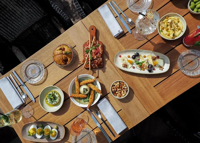 Leonor The By Collection