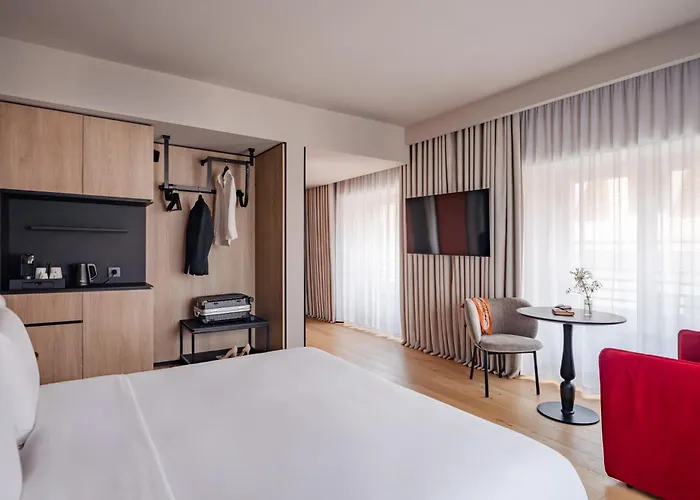 Léonor The Estrasburgo