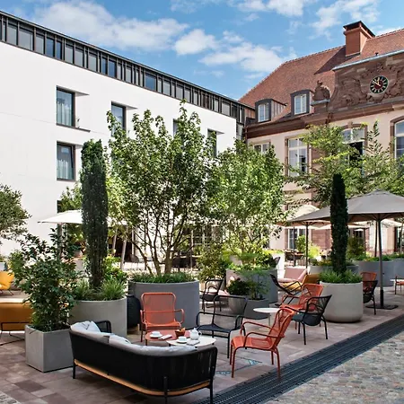 Leonor The 4* Straßburg