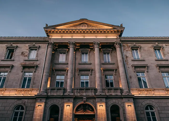 Leonor The By Collection שטרסבורג